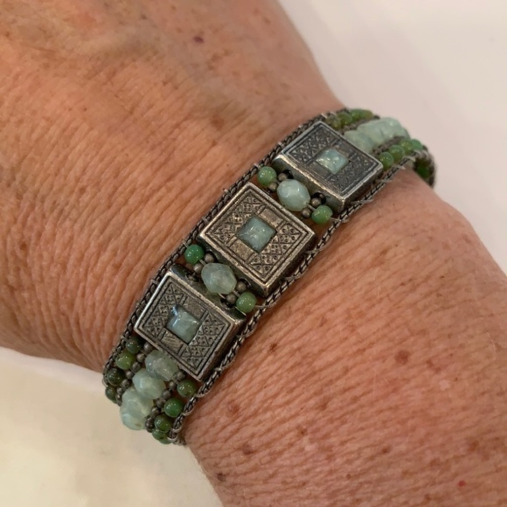 Express beaded green glass dainty square bead silver tone